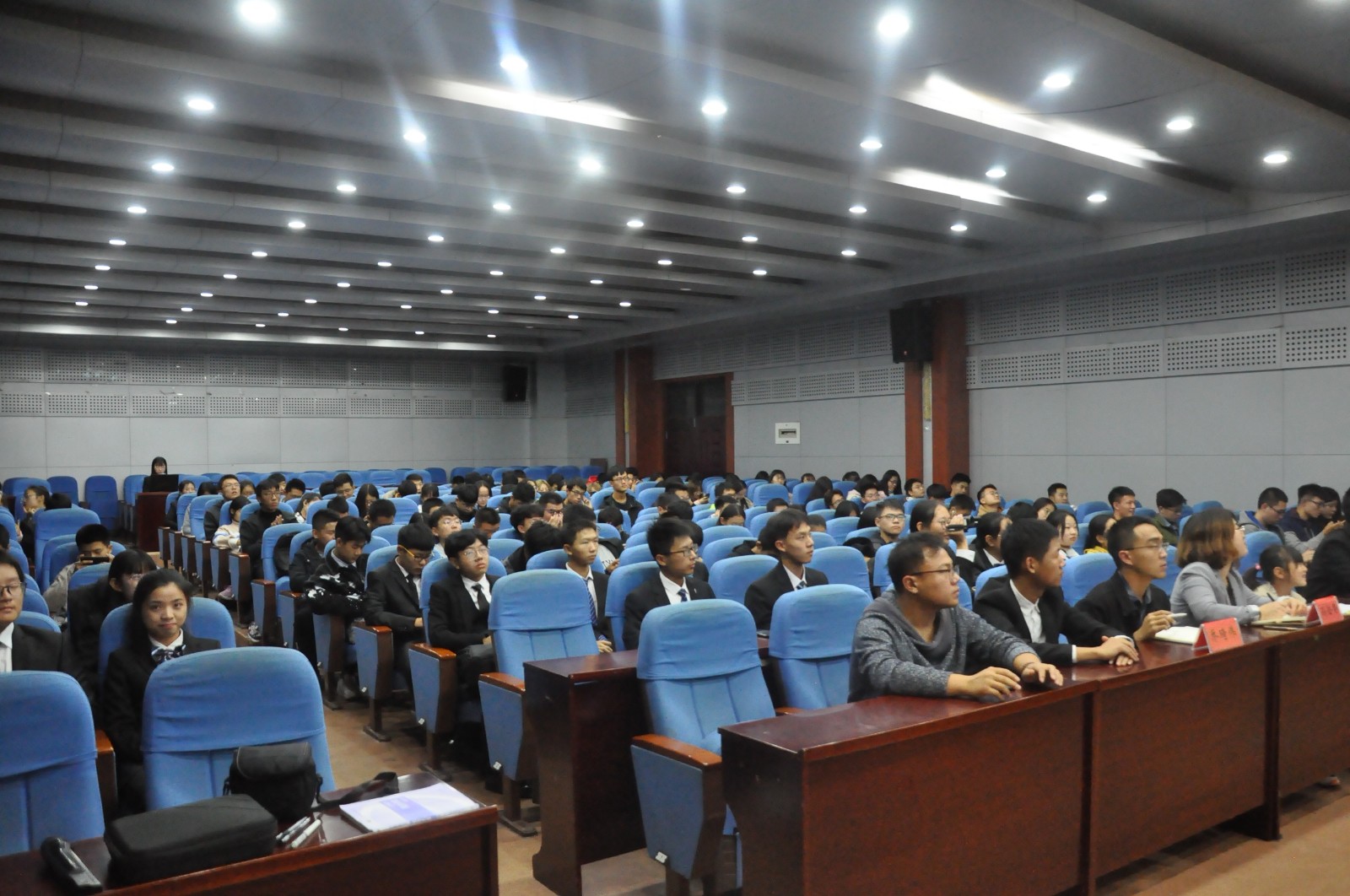 1572427815279252.jpg 1572427815279252.jpg